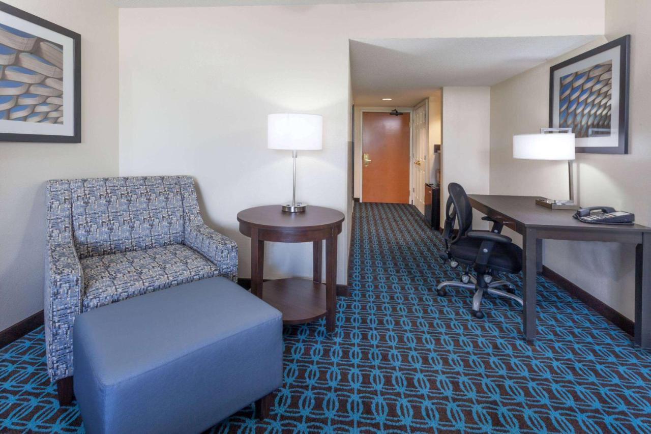 Hotel Wingate By Wyndham Chicago Schaumburg Exteriér fotografie